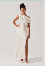 ASTR The Label Monroe Satin Off Shoulder Maxi Dress Ivory White Size Medium