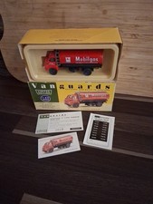 Vanguards VA7005 Bedford's' Type Tanker Mobilgas 1:64 Scale ,boxed