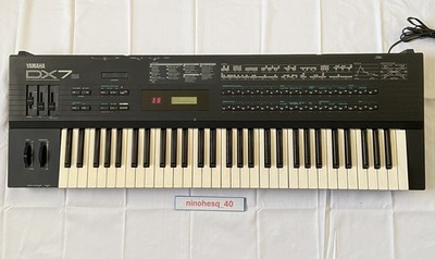 Yamaha DX7S Digital Synthesizer 61 Tasten Keyboard Gebraucht Gut