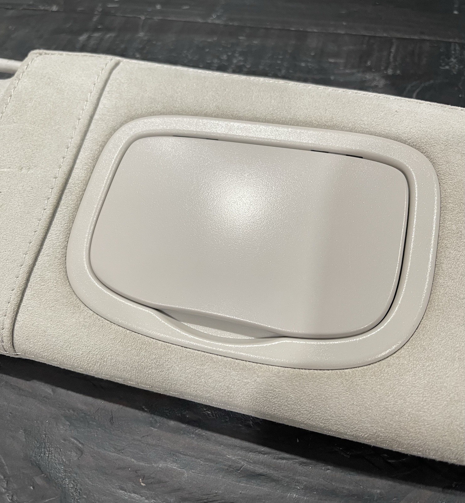 Maserati Ghibli 2014-2019 Right Sun visor Gray
