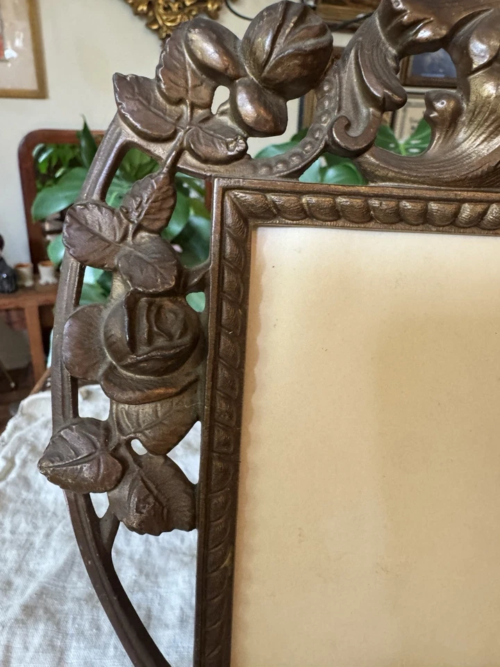 Antique Art Nouveau Ornate Brass Picture Frame - Image 4 of 4