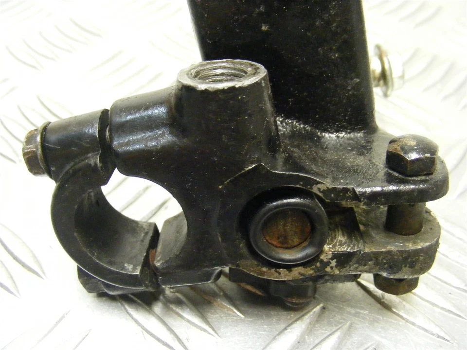 Hyosung Comet 125 Front Brake Master Cylinder GT125 2003-2007 A651 — 第 2/4 张图片