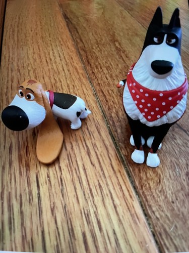 The Secret Life Of Pets Movie Action Figure Toys Tiny & Rooster Dog Cake Toppers