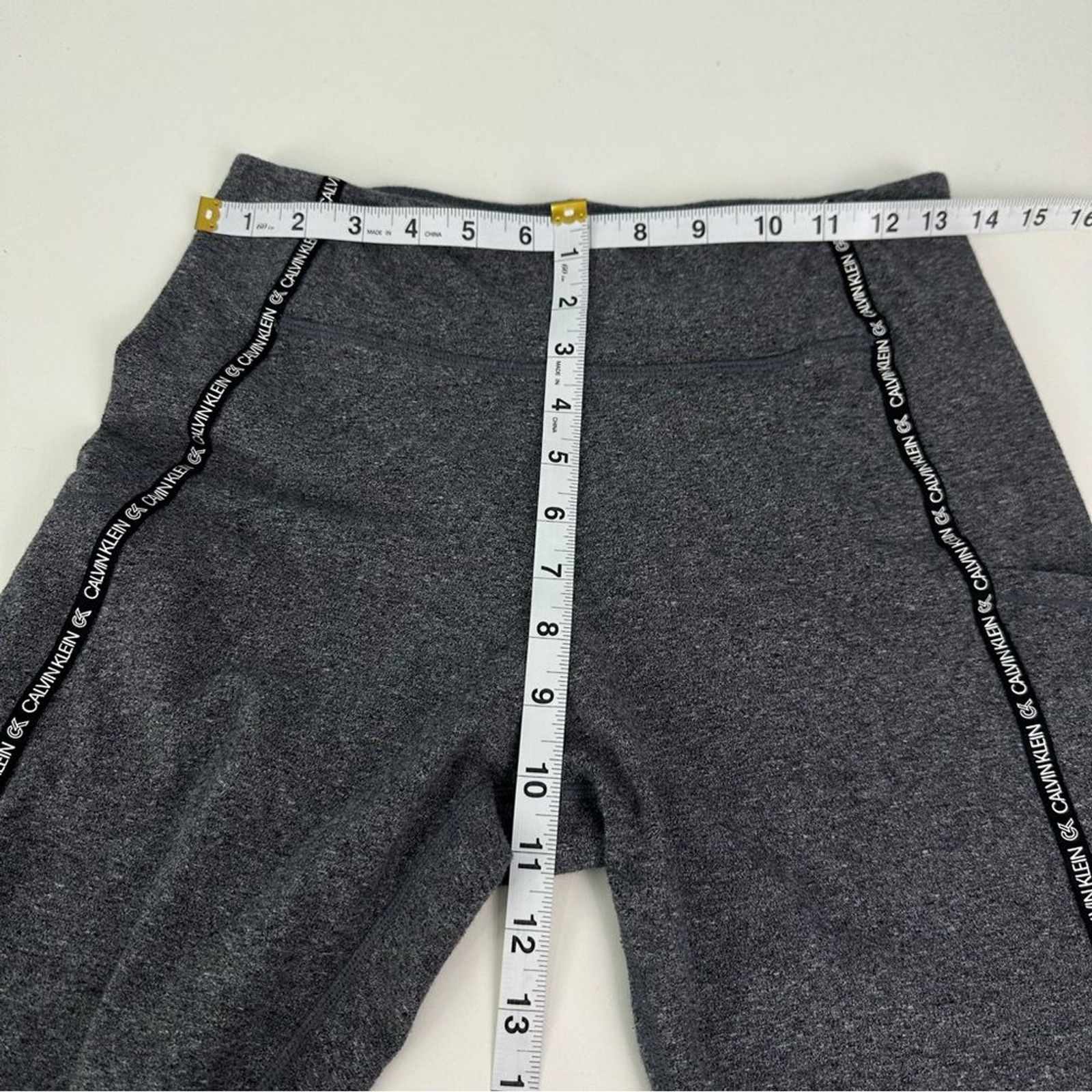 Calvin Klein Performance Stretch Gray Capri Lengt… - image 10