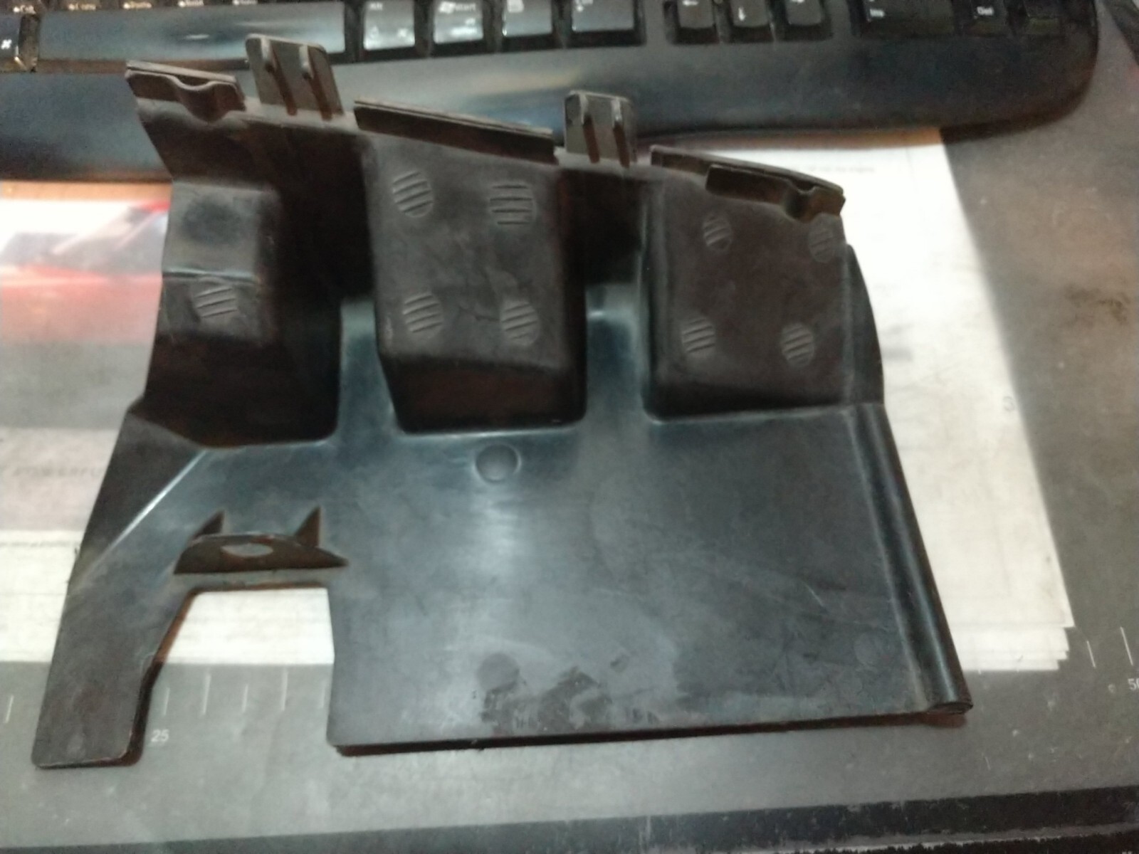 Used SAAB 900 Turbo Upper Intercooler Air Dam Plastic Deflector 7544505