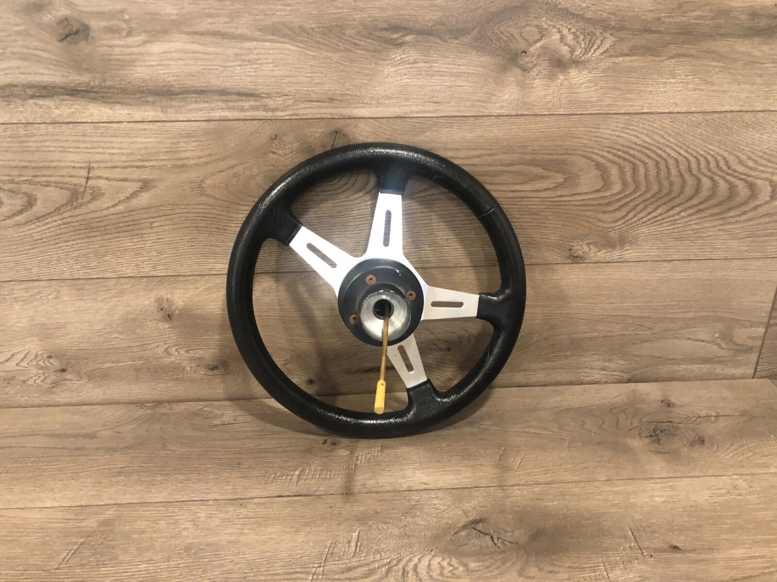 FERRARI DINO LEATHER VINTAGE STEERING WHEEL 4 SPOKE PUSH BUTTON HORN BLACK 
