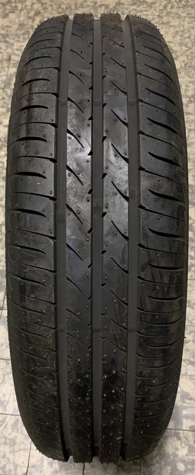 1 Sommerreifen 165/70 R14 85T Toyo NanoEnergy 3 30-14-4a - Bild 1 von 1