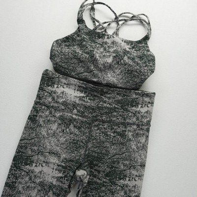 Athleta Elation Glades 7/8 Tight Legging and Strappy Bra Set Green White M/L
