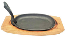 CAST IRON SIZZLER PLATTER & WOODEN BASE SERVING GRILL PLATTER DISH  STEAK