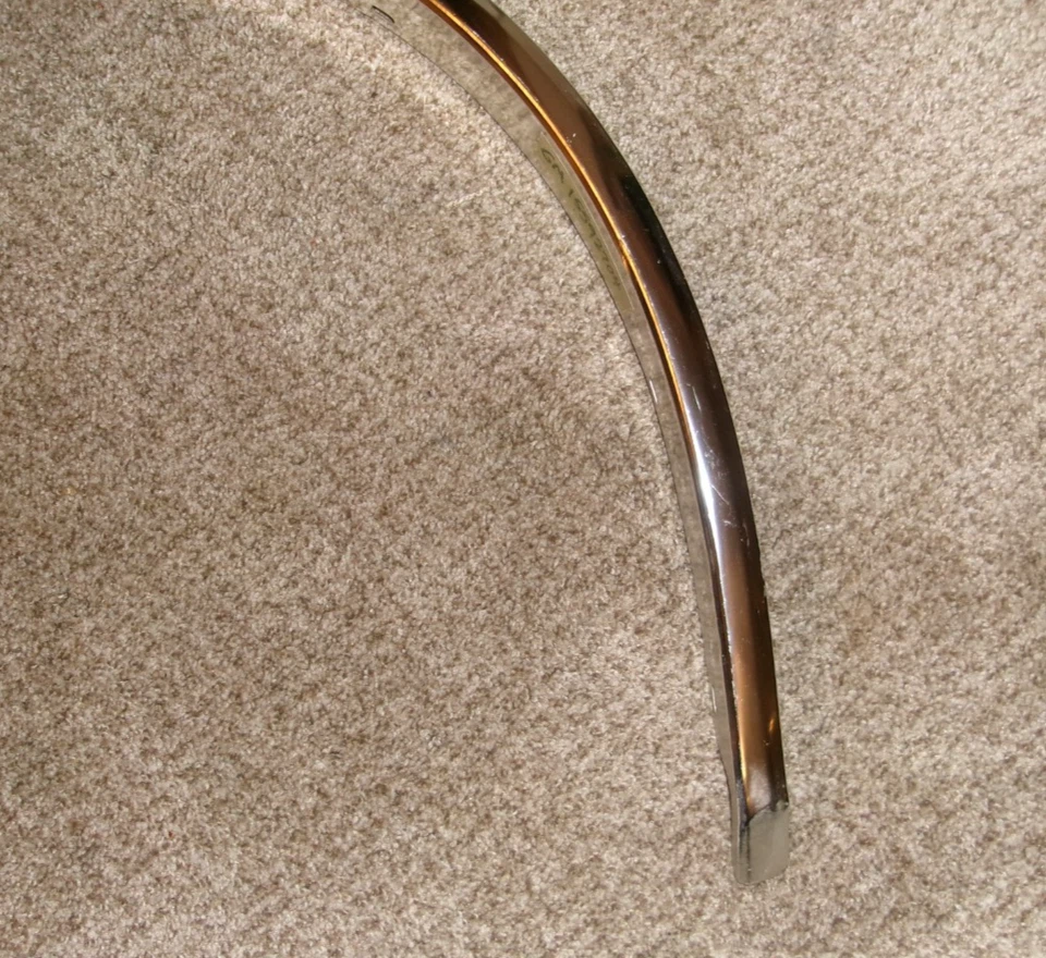 Новый из старых запасов GM 1982-93 Chevy S-10 молдинг для правого заднего колеса #15592704 винтажный оригинальный - Изображение 4 из 4