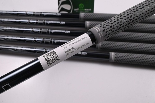 Wilson Staff DYNAPWR 2023 Forged Irons / 5-PW / Regular Flex Recoil DART 70 Shaf - Picture 6 of 7