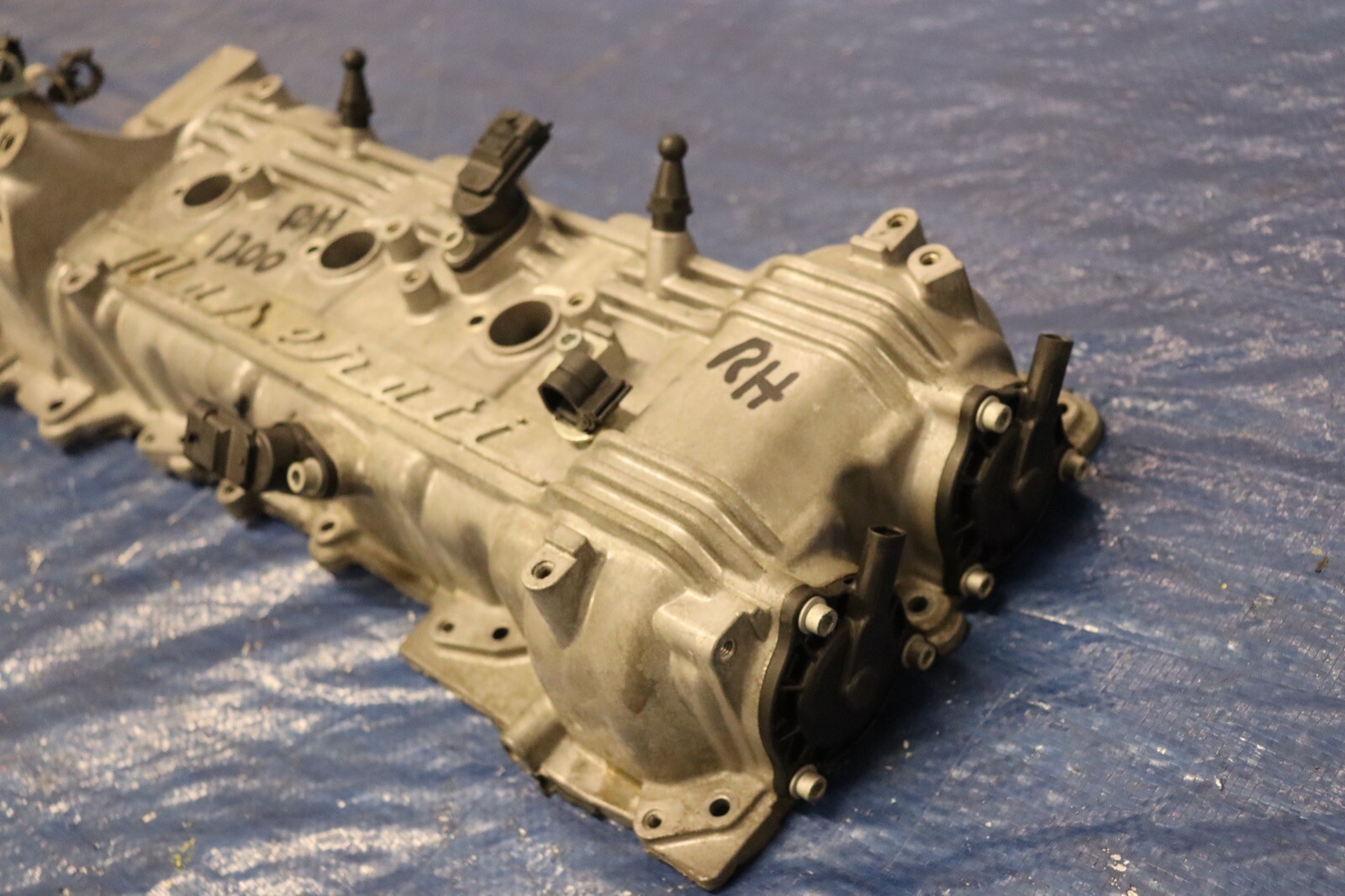 2017 17 MASERATI GHIBLI SEDAN S 3.0L V6 OEM RH PASSENGR ENGINE VALVE COVER #1200