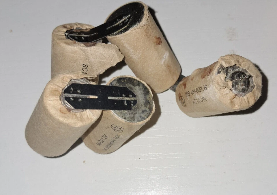 11x 1500 mAh 1,2V Ni-Cd Sub C Akkus – teils neu, teils gebraucht - Bild 3 von 4