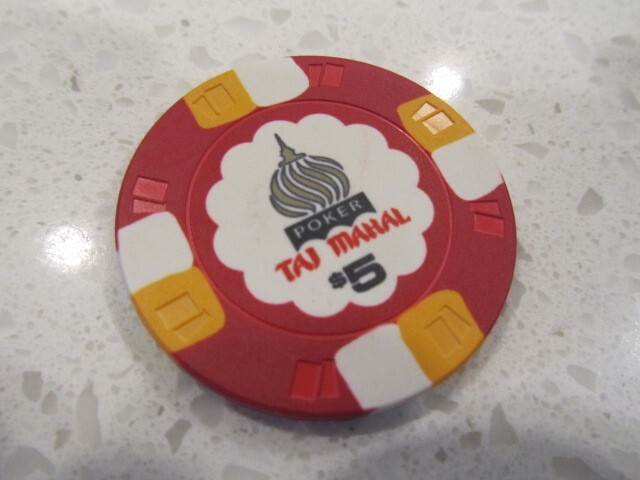 $5 Taj Mahal Poker Chip Red + FREE Mystery Las Vegas Poker Chip | eBay