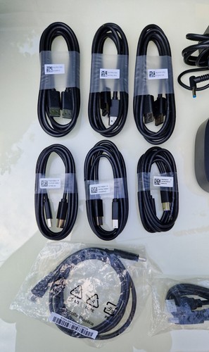 3x HP G5 USB C docks with 120W power adapters + brand new DP & HDMI cables - Photo 5/10