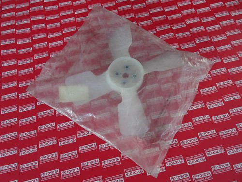 1968 1969 1970 1971 1972 1973 Toyota Publica KP30 KP36 KP37 KP39 Cooling Fan - Picture 19 of 21