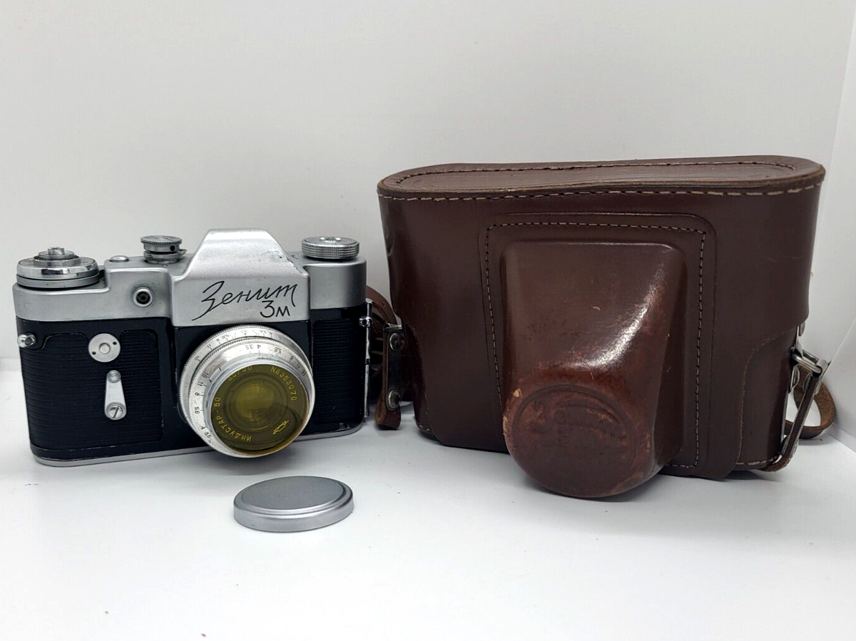 Zenit 3M Vintage 35mm SLR Film Camera Lens Industar-50 USSR Soviet