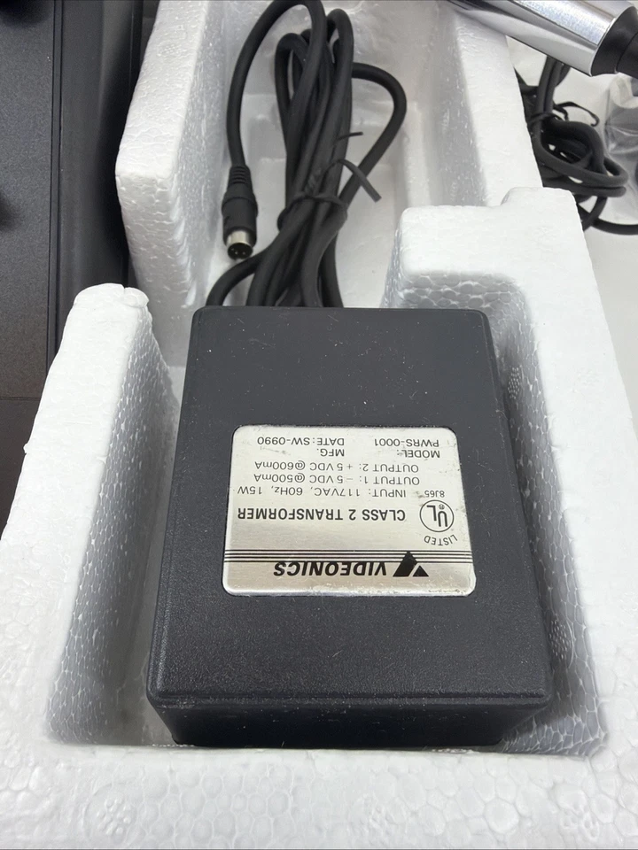 Equalizador de vídeo VIDEONICS VE-1 impecável fonte de alimentação NTSC e caixa incluída + microfone - Imagem 4 de 4