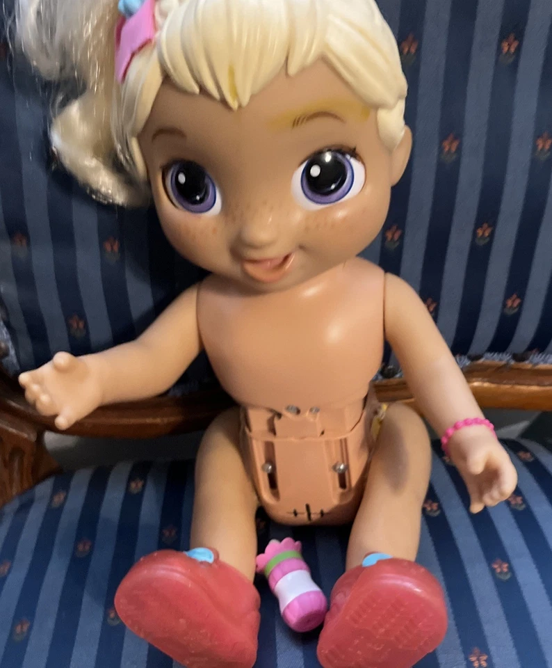 BONECA INTERATIVA BABY ALIVE Spoon Talks, SLURPS Soluços 2019 Olhos Abertos Fechar - Imagem 3 de 4