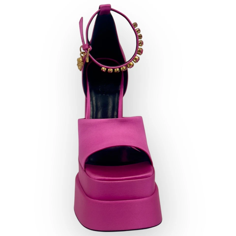 范思哲 Medusa Aevitas 平台高跟鞋缎面粉色 $1500 全新 — 第 3/4 张图片