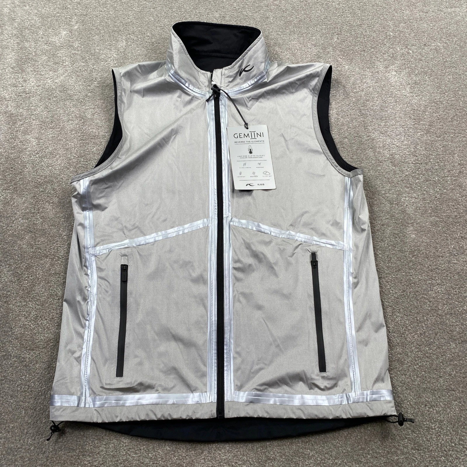 KJUS Gemini Reversible Vest Mens Size 48 S Silver Black Thermal MG40-H03