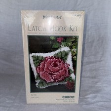 Wonder Art Caron Latch Hook Rug Kit ROSE 12  X 12   4606
