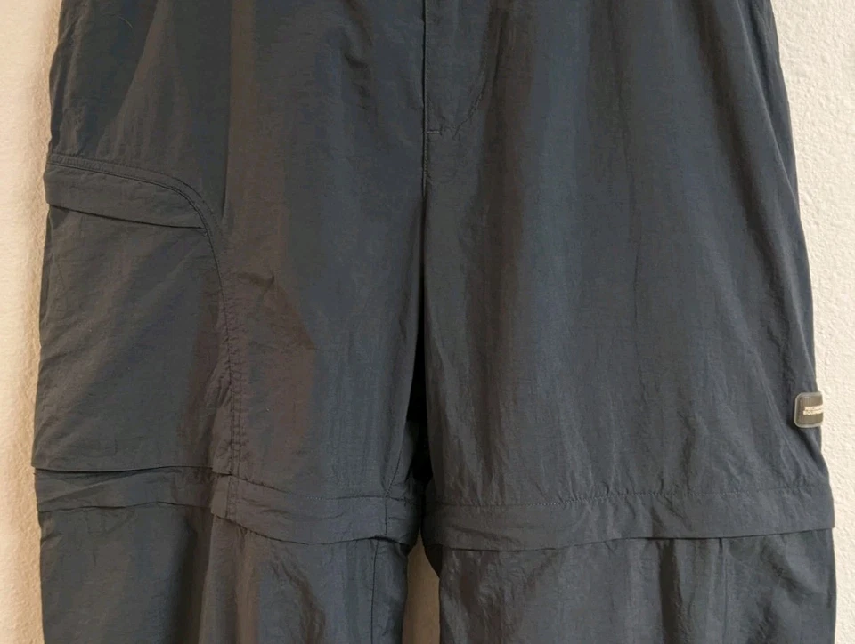 Pantalones convertibles de nailon gris REI para mujer para senderismo al aire libre medianos Foto 3 de 4