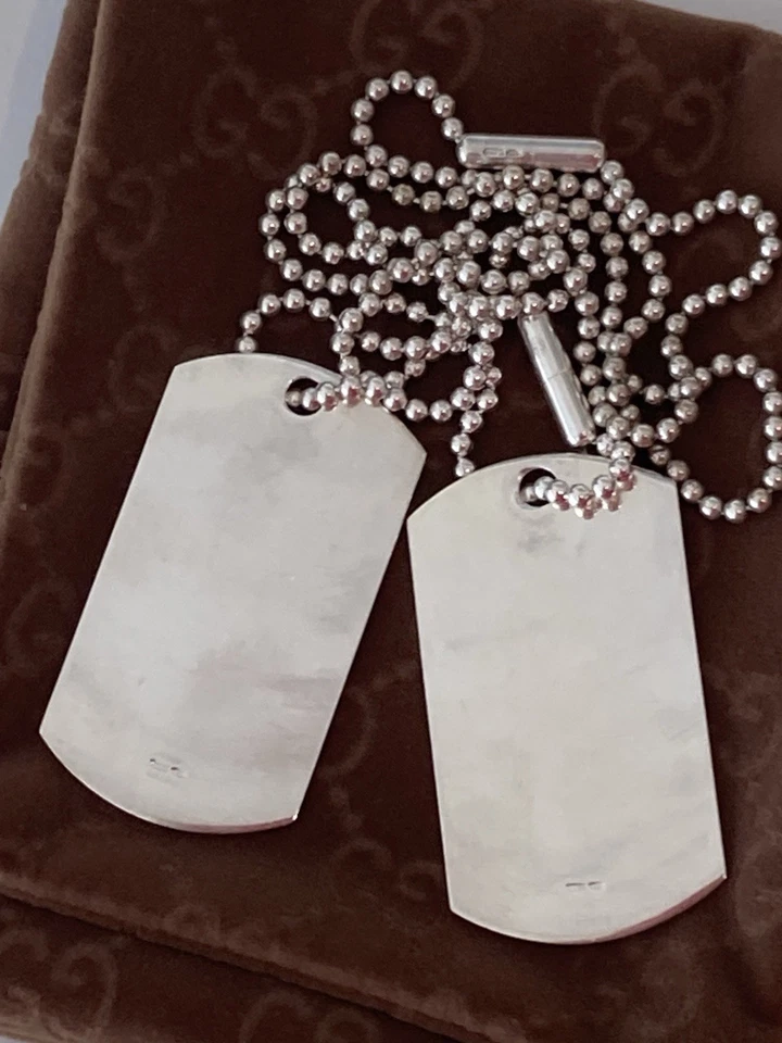 AUTÉNTICO COLLAR DE CADENA Y PLATA ESTERLINA DOBLE ETIQUETA DE PERRO GUCCI PARA HOMBRE ¡EXCELENTE! Foto 2 de 4