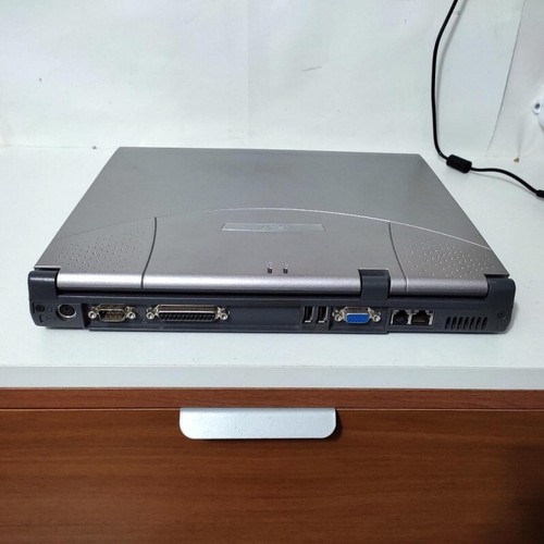 Notebook PC Portatile WINDOWS 98 GIOCHI VINTAGE 1,13 Ghz Floppy Seriale CD 21055 - Imagen 4 de 4