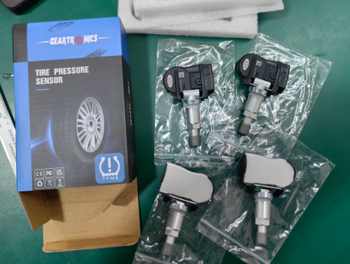 4Pcs TPMS Tire Pressure Sensors For Chrysler Town & Country Dodge 56053031AD - Picture 2 of 10