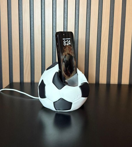Soccer Ball Phone Holder – 3D Phone Stand for iPhone, Samsung and More - 第 5/6 張圖片