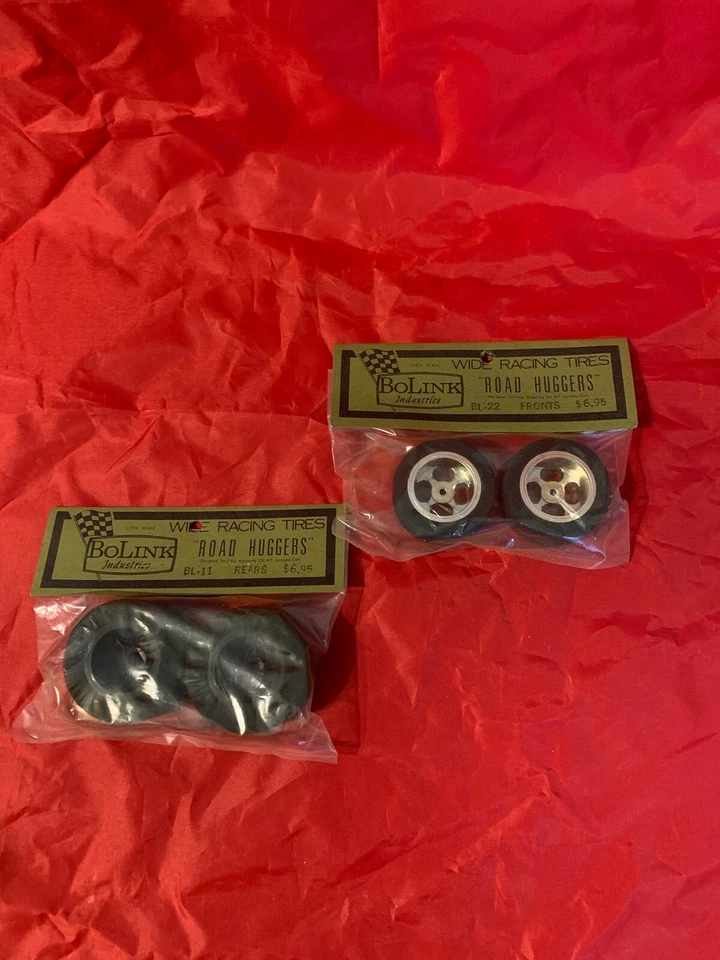 VINTAGE Bolink Road Huggers Tires BL:11 & BL 22 AND 4 Parma Tire Donuts (7M) - Image 2 of 4