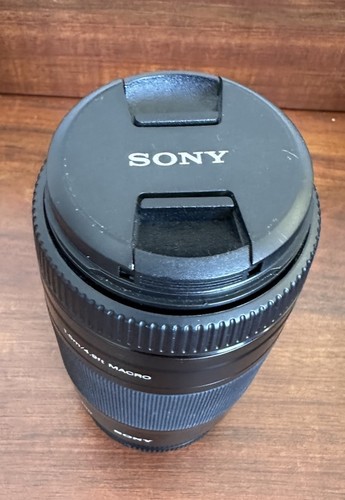 Sony 75-300mm f/4.5-5.6 Alpha A-Mount Zoom SAL75300 1.5m/4.9ft Macro Lens