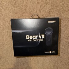 Samsung Gear VR with Controller Virtual Reality Headset Black Powered by Oculus