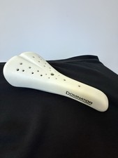 DOMINATOR SEAT Viscount White/Black Foils 80s 2166 Old School BMX Saddle Haro