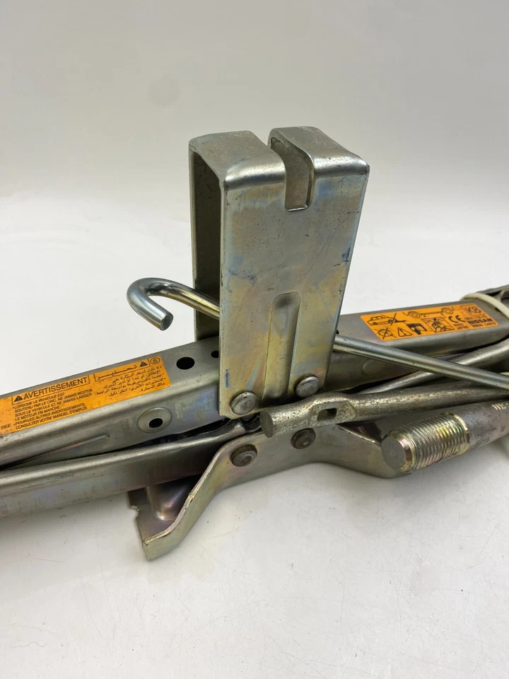 2004-2007 Nissan Murano pneu tesoura macaco e gancho de reboque 99550-CA010 fabricante de equipamento original - Imagem 4 de 4