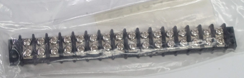 MCM Double Row Screw Terminal Strip 16 Terminals 28-725 - Image 2 of 2