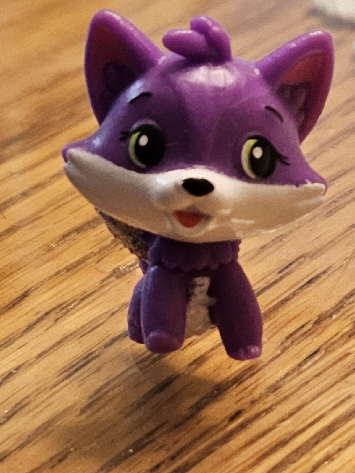 HATCHIMALS Purple and White FOX COLLEGGTIBLES FIGURE eBay