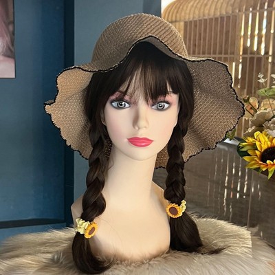 Realistische weibliche Schaufensterpuppe mit Make -up, langer Neck