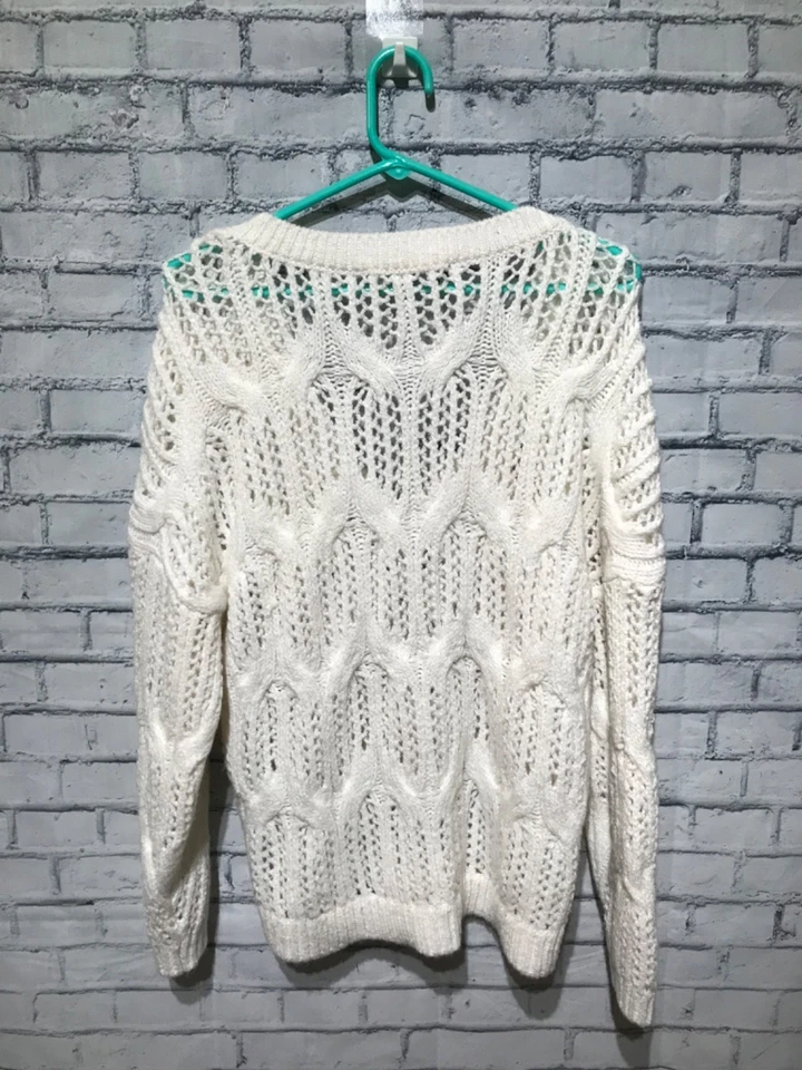 White House Black Market, L, White Long Sleeve Knit Sweater, Pullover - Image 4 of 4