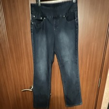 Jag Jeans Straight Dark Blue Medium Wash Denim Pull On Stretch 5-Pocket
