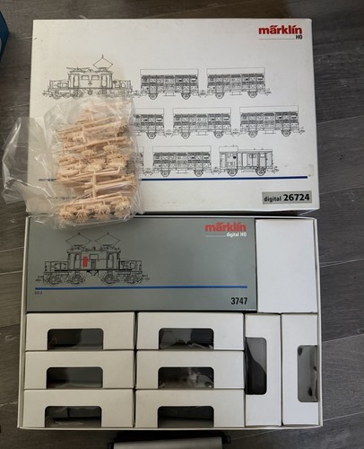 Märklin H0 26724 Schlachtvieh-Zug BR E7022 DR Digital in OVP | Condition: Gebraucht
