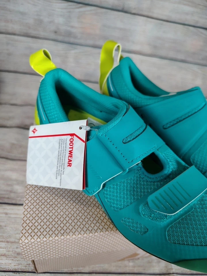 Zapatos de ciclismo Specialized Spirita Rd para mujer talla 6,5 verde menta Foto 2 de 4