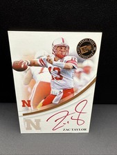 2007 Press Pass ZAC TAYLOR On-Card Rookie Auto - Cincinnati Bengals Red Ink