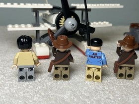 LEGO Indiana Jones 7623 Temple Escape 7620 Motorcycle Chase Minifigures + Plane