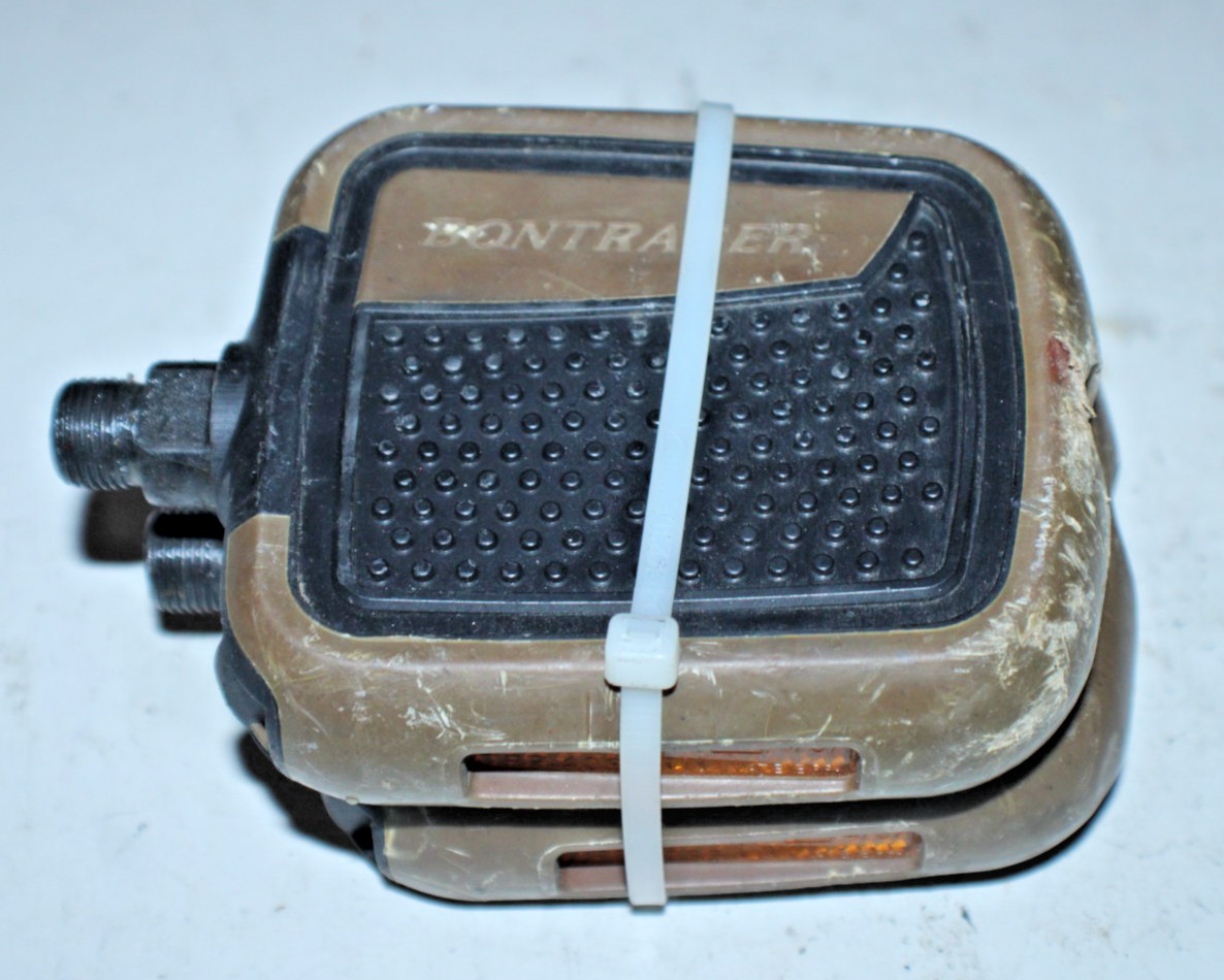 Trek Bontrager Flat Hybrid Bike Pedals 9/16" Brown Road Fixie Single Comfort MTB