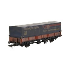 EFE Rail E87044 BR SEA Wagon BR Railfreight Red with Hood (Revised) [Weathered]