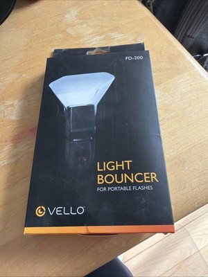 Vello Light Bouncer Kit for Portable Flashes FD-200 Never Opened Box