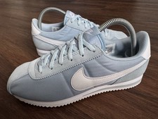 NIKE Cortez TXT Scarpe da Ginnastica Uomo in Nylon, Blu/Bianco - Taglia 6