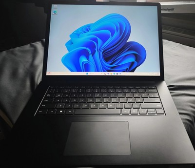 Neuer Microsoft Surface Laptop 5 15 zoll - i7/16 RAM/512 GB NP:1400  - Garantie 